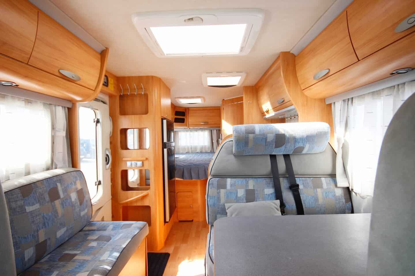 Adria Coral 650 SP